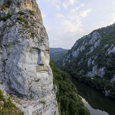 Hotel Casa Patryk Orşova Exteriér fotografie