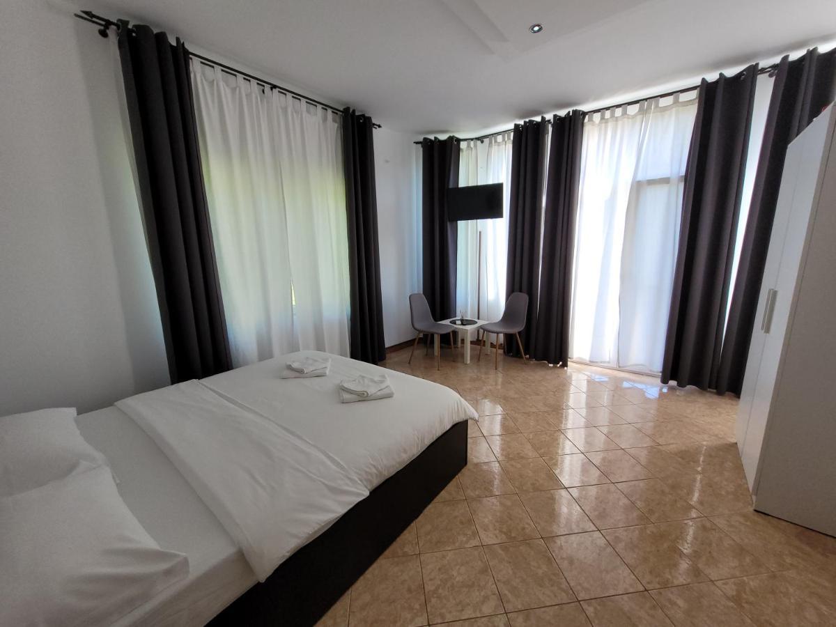 Hotel Casa Patryk Orşova Exteriér fotografie