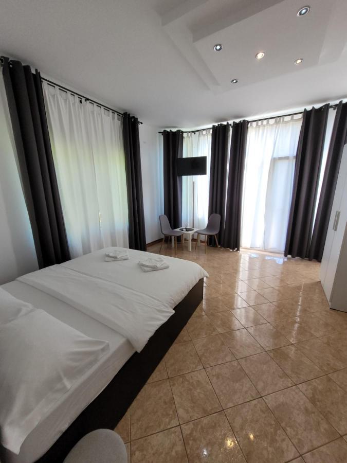Hotel Casa Patryk Orşova Exteriér fotografie